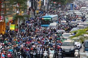 5 Crazy Experiences You Must Try In Vietnam! 1 tac duong tet 9 1549020647230